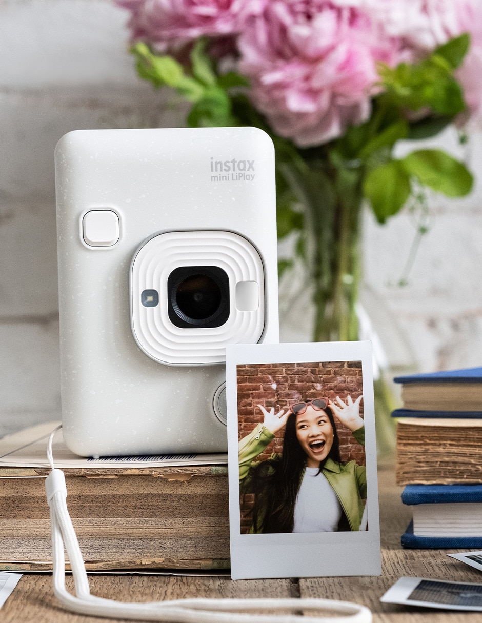 Cámara instantánea film modelo Instax Mini LiPlay 5
