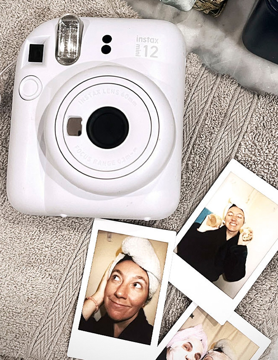 Cámara instantánea Fujifilm Paq Instax mini 12 H1 2026